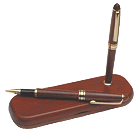 Набор: шариковая авторучка и роллер